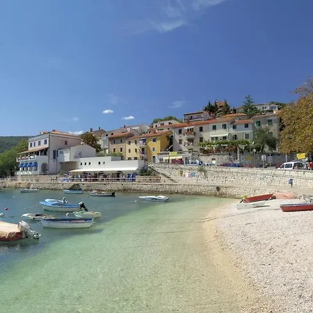 Holiday Home Ripenda Kras Vakantiehuis *
